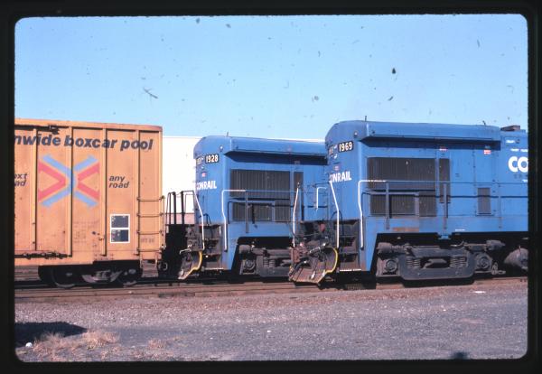 Undescribed David Edwards Slide 860