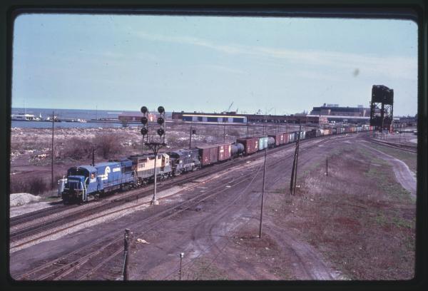 Photo of GE U30B 2865 in Cleveland, OH on 5/4/1979