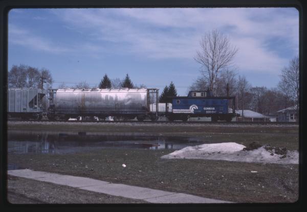 Photo of N5C Class Caboose 23106 in Walbridge, OH on 3/24/1984