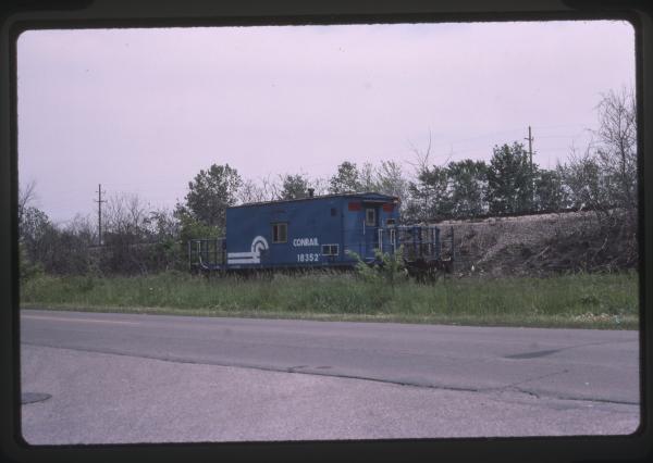 Photo of N9 Class Caboose 18352 in Walbridge, OH on 6/1/1985