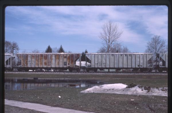 Photo of Class H51 867106, 887307 in Walbridge, OH on 3/24/1984