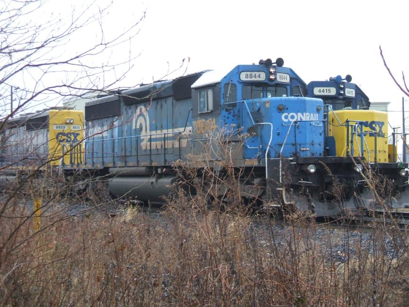 CSXT 8844 (CR 6480) | The Conrail Archive