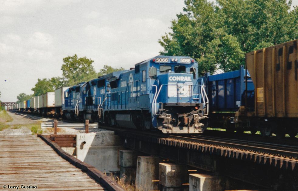 CR 5066 at Fox Ridge, NY | The Conrail Archive