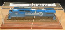 CR HO model C40-8W #6184 in display case